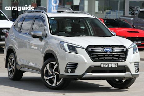 White 2023 Subaru Forester Wagon 2.5I-S (Awd)