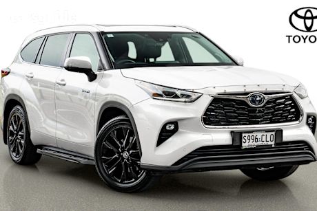 White 2021 Toyota Kluger SUV GRANDE 4X4