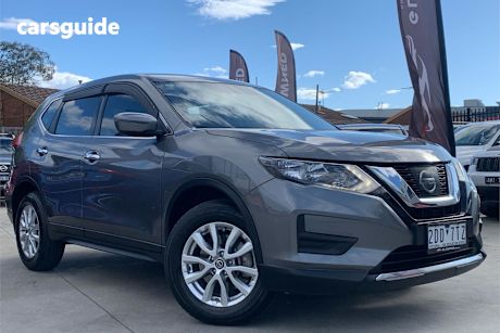 Grey 2018 Nissan X-Trail SUV TS 4X4