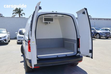White 2019 Volkswagen Caddy Commercial TSI220 F