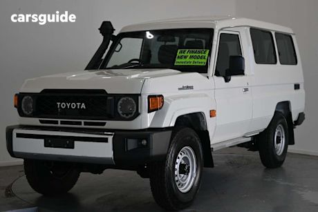 White 2025 Toyota Landcruiser SUV GXL 4X4