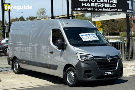 Silver 2022 Renault Master Commercial PRO 120KW R