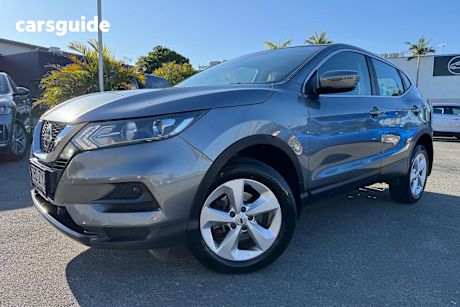 Grey 2018 Nissan Qashqai SUV ST F