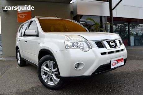 White 2013 Nissan X-Trail Wagon St (4X4)