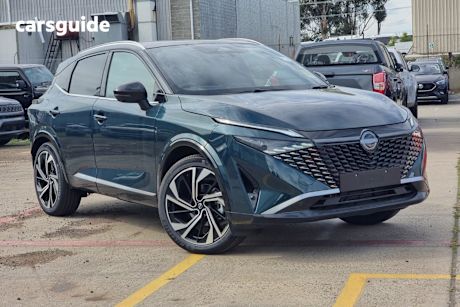 Black 2025 Nissan Qashqai SUV TI-L F