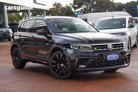 Black 2018 Volkswagen Tiguan SUV WOLFSBURG EDITION 4WD