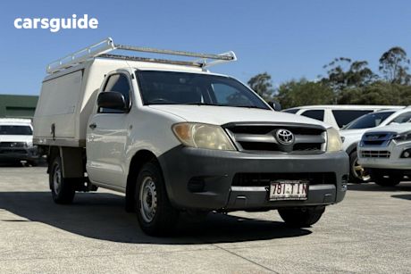 White 2007 Toyota Hilux Cab Chassis Workmate
