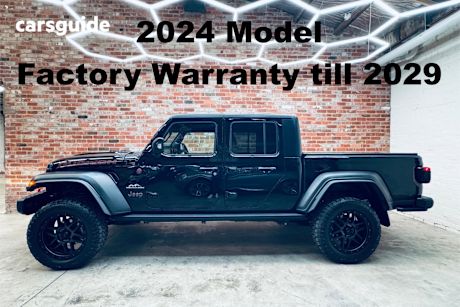 Black 2024 Jeep Gladiator Dual Cab Utility Rubicon (4X4)