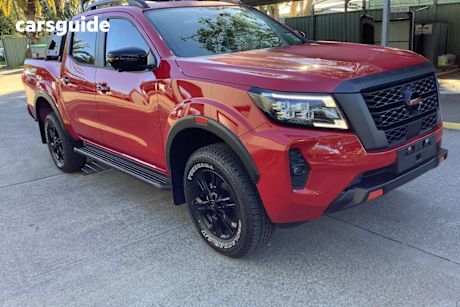 Red 2025 Nissan Navara OtherCar PRO