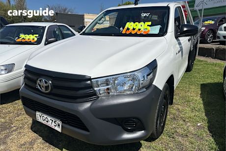 White 2017 Toyota Hilux Cab Chassis Workmate