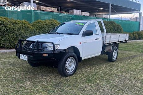 White 2007 Mitsubishi Triton Cab Chassis Glx (4X4)