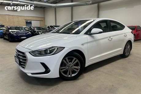 White 2016 Hyundai Elantra Sedan ACTIVE F
