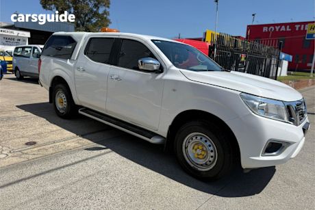 White 2017 Nissan Navara Ute Tray RX R