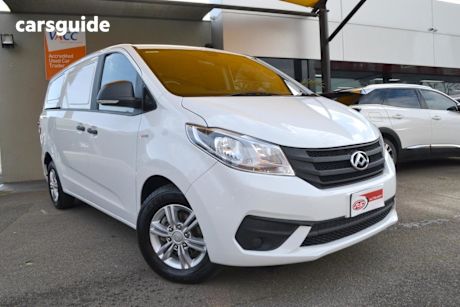 White 2022 LDV G10+ Van Barn Door