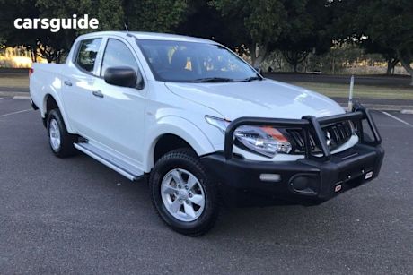 White 2016 Mitsubishi Triton Dual Cab Utility Glx Plus (4X4)