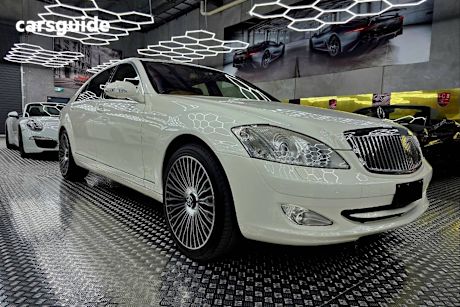 White 2006 Mercedes-Benz S-Class Sedan S500 R