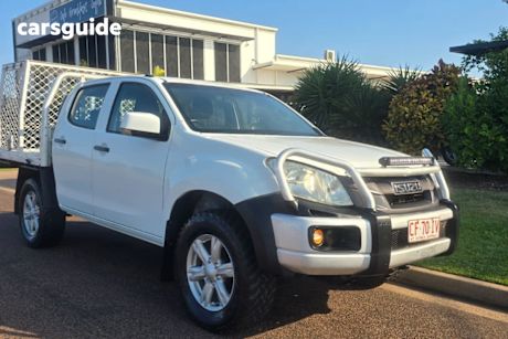 White 2013 Isuzu D-MAX Crew Cab Chassis Sx (4X4)
