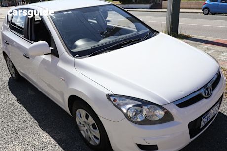 White 2011 Hyundai I30 Hatchback Sx