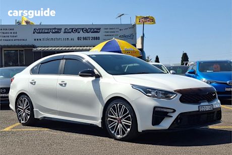 White 2019 Kia Cerato Sedan GT F