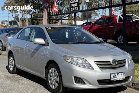 Silver 2010 Toyota Corolla Sedan Ascent