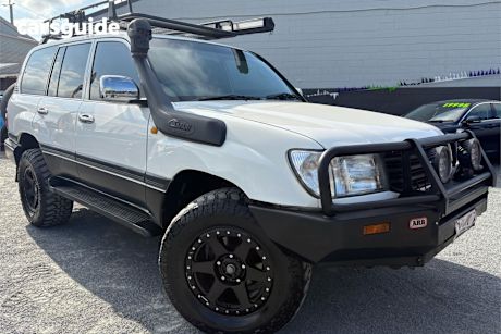 White 2000 Toyota Landcruiser Wagon Gxl (4X4)