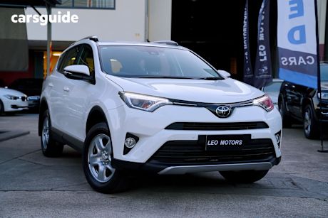 White 2018 Toyota RAV4 Wagon Gx (2Wd)