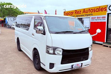 White 2016 Toyota HiAce Van Dx