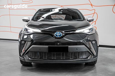 Black 2020 Toyota C-HR SUV KOBA F