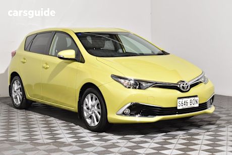 Yellow 2016 Toyota Corolla Hatch ASCENT SPORT F