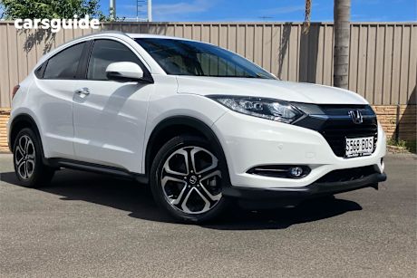 White 2017 Honda HR-V SUV VTI-L F