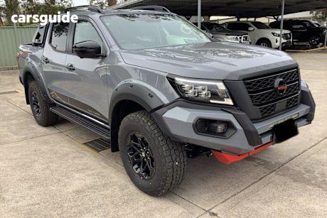 Grey 2025 Nissan Navara OtherCar PRO