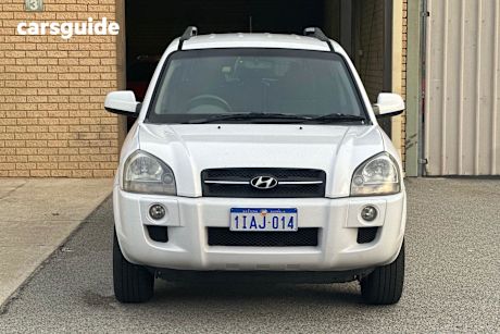 White 2007 Hyundai Tucson Wagon City