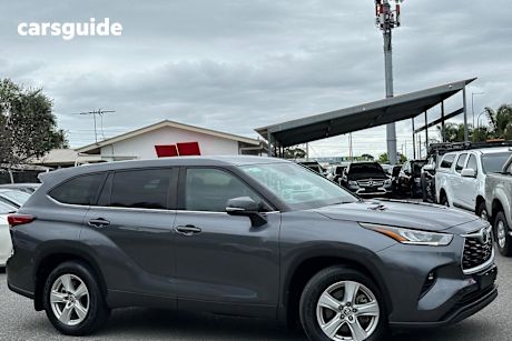 Grey 2023 Toyota Kluger SUV GX F