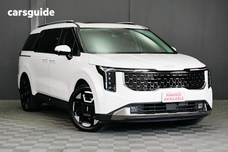 White 2025 Kia Carnival Wagon Gt-Line