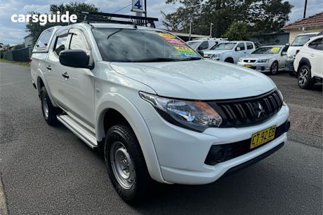 White 2018 Mitsubishi Triton Dual Cab Utility Glx (4X4)