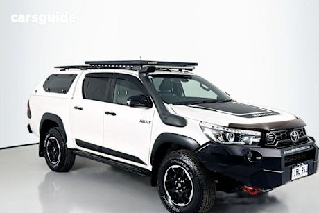 White 2020 Toyota Hilux Double Cab Pick Up Rugged X (4X4)