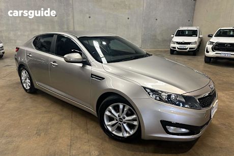 Silver 2013 Kia Optima Sedan SI F