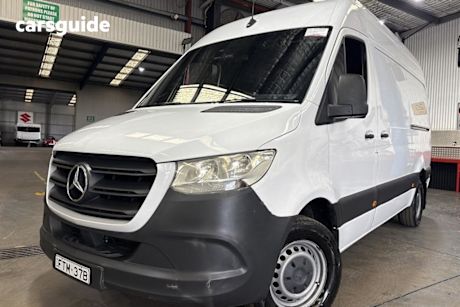 White 2021 Mercedes-Benz Sprinter Commercial 314 CDI VS30 MWB FWD