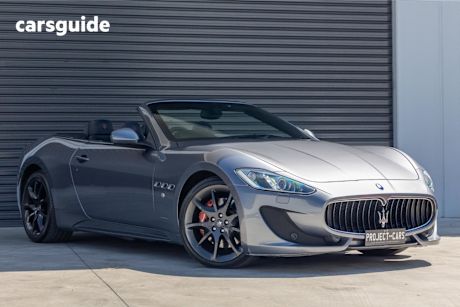 Grey 2015 Maserati Grancabrio Convertible Sport
