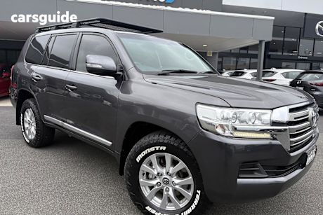 Grey 2017 Toyota Landcruiser SUV VX 4X4