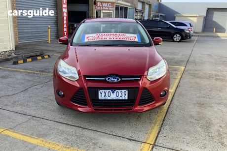 Red 2012 Ford Focus Hatchback Trend