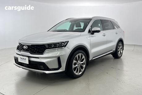 Grey 2020 Kia Sorento SUV GT-LINE 4X4