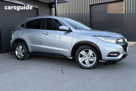 Silver 2019 Honda HR-V Wagon Luxe
