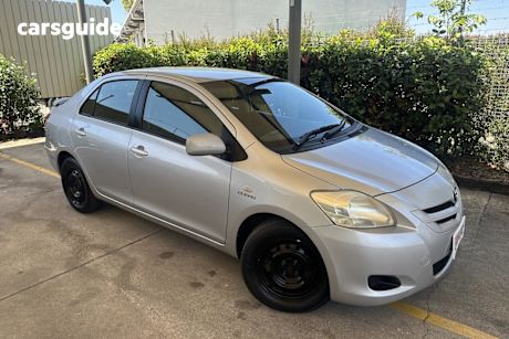 Silver 2006 Toyota Yaris Sedan Yrs