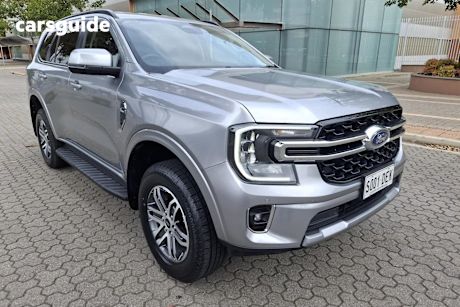 Silver 2023 Ford Everest SUV TREND 4X4