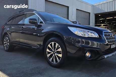 Grey 2016 Subaru Outback Wagon 2.5I