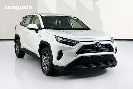 White 2024 Toyota RAV4 Wagon Gx (Awd) Hybrid