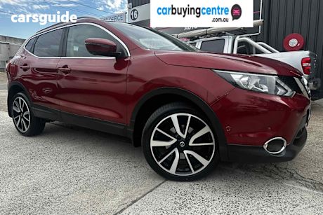 Red 2014 Nissan Qashqai Wagon Ti (4X2)