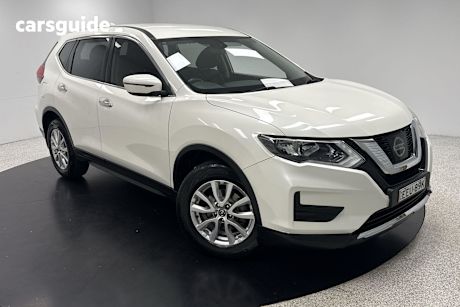White 2018 Nissan X-Trail SUV ST 4X4