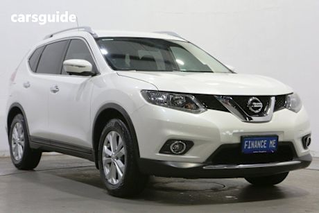 White 2015 Nissan X-Trail SUV ST-L F